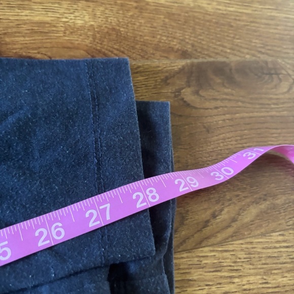 Old Navy Gray Leggings in size XL Tall - Picture 3 of 6